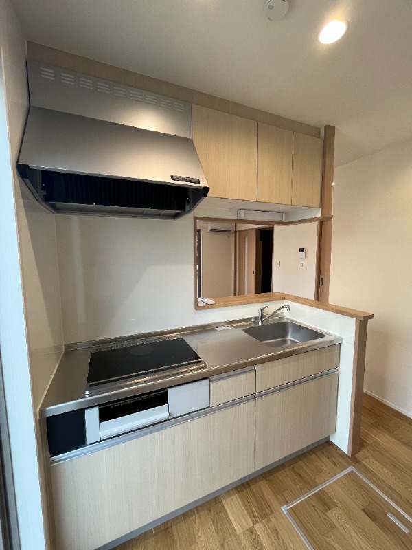 ��ʌ��������܎s��{��������P���ڂ̈�ˌ��ẴL�b�`��