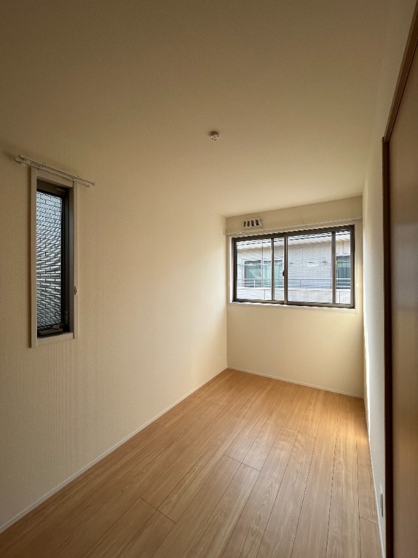 ��ʌ��������܎s��{��������P���ڂ̈�ˌ��Ă̂��̑������E�X�y�[�X