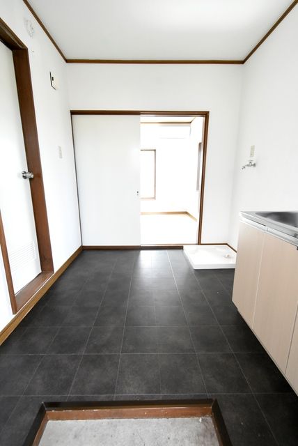 ��ʌ��@�c�s�@�c�R���ڂ̃A�p�[�g�̌���