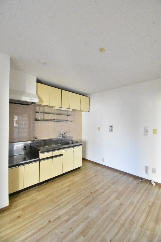 ��ʌ��������܎s�������a�c���P���ڂ̃}���V�����̋��ԁE���r���O