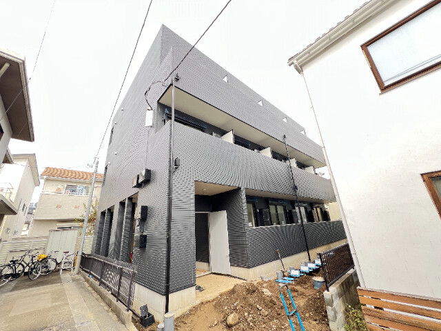 ��ʌ�����s������U���ڂ̃A�p�[�g�̌����O��