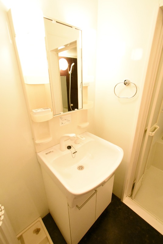 ��ʌ��������܎s��{��O���P���ڂ̃A�p�[�g�̐��ʏ�