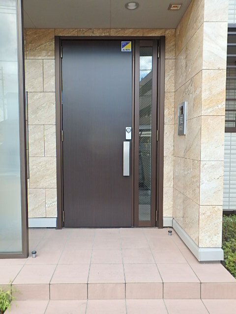 ��ʌ��������܎s��{��O���P���ڂ̃A�p�[�g�̃G���g�����X