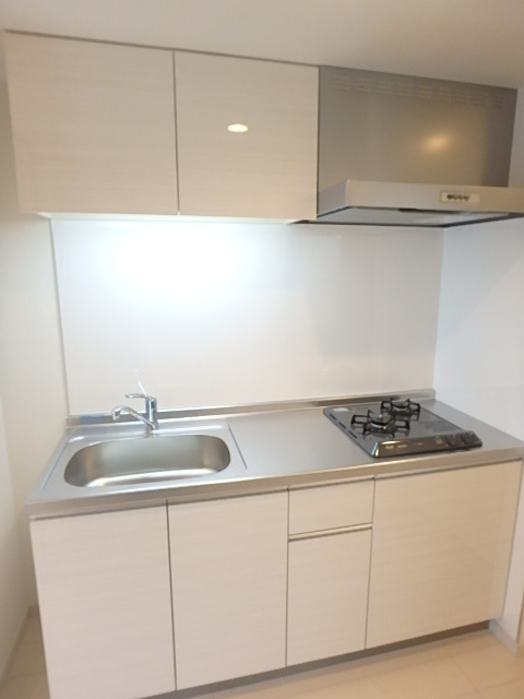 ��ʌ��������܎s�k����i���P���ڂ̃}���V�����̃L�b�`��