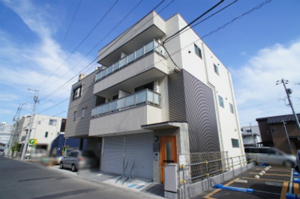 ��ʌ��������܎s��{����ؒ��P���ڂ̃}���V�����̌����O��