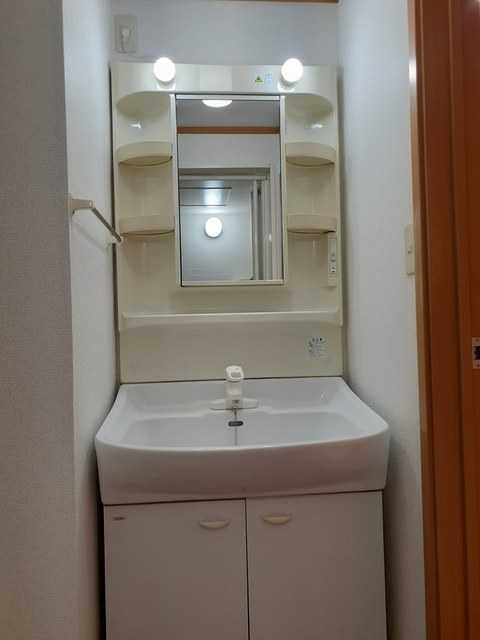 ��ʌ��������܎s��������u�P���ڂ̃A�p�[�g�̐��ʏ�