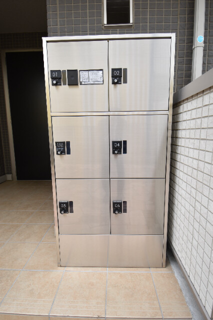 ��ʌ��������܎s��{��x�̓����P���ڂ̃A�p�[�g�̂��̑�