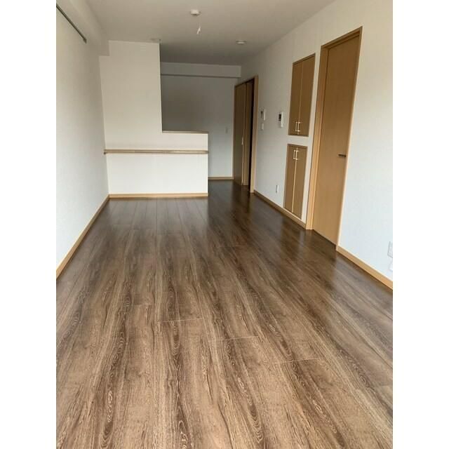 ��ʌ�����s�씵���J�R���ڂ̃}���V�����̋��ԁE���r���O