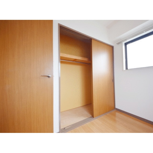 ��ʌ��������܎s��΋擌��΂S���ڂ̃}���V�����̎��[