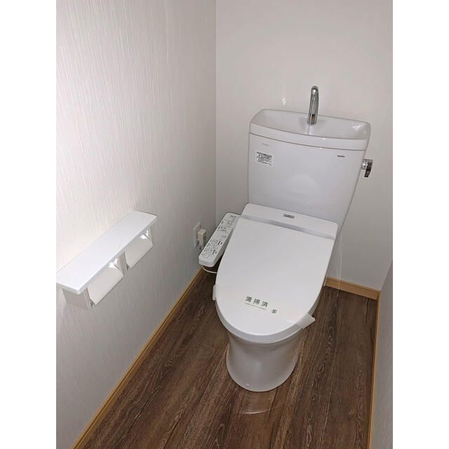 ��ʌ�����s�씵���J�R���ڂ̃}���V�����̃g�C��