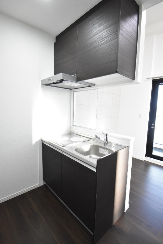 ��ʌ��������܎s��{�擌���P���ڂ̃}���V�����̃L�b�`��