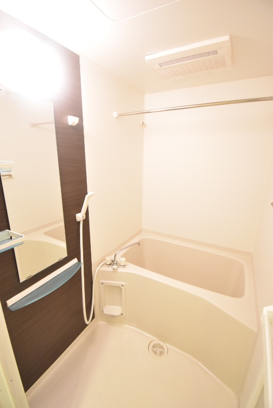 ��ʌ��������܎s�������J�S���ڂ̃}���V�����̃o�X