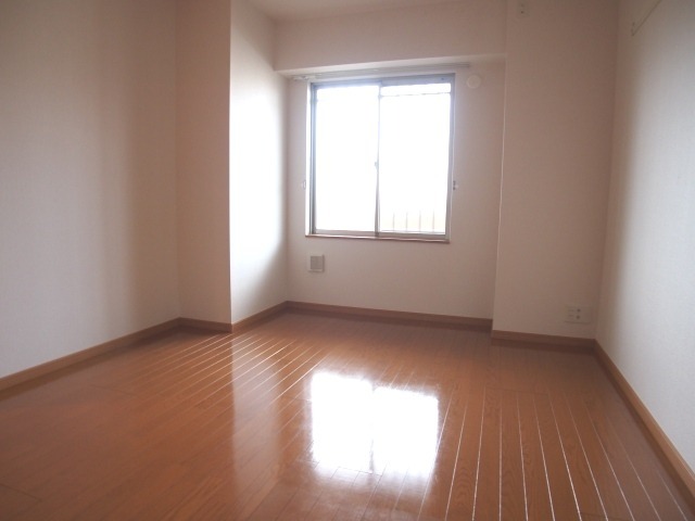 ��ʌ�����s��c�{�̃}���V�����̂��̑������E�X�y�[�X