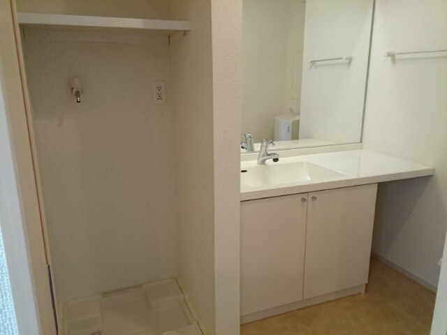 ��ʌ�����s�씵���J�T���ڂ̃A�p�[�g�̂��̑�