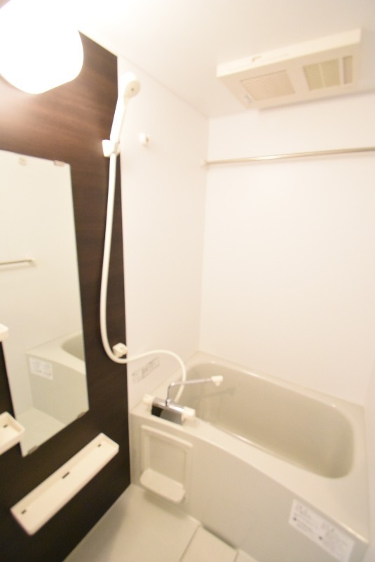 ��ʌ��������܎s��{��听���R���ڂ̃}���V�����̃o�X