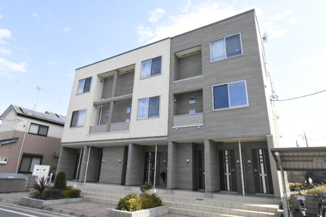 ��ʌ��������܎s�k��g�쒬�Q���ڂ̃A�p�[�g�̌����O��