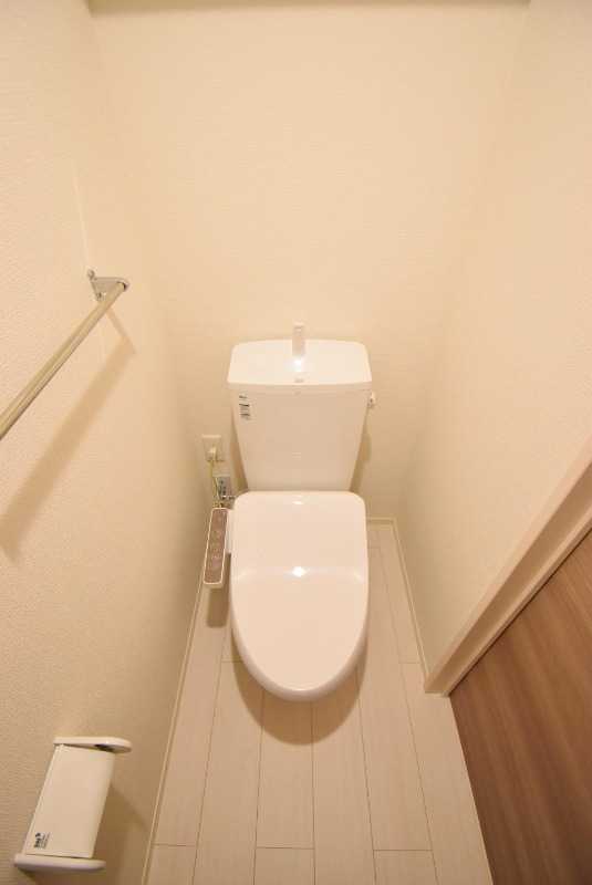 ��ʌ��z�J�s�{�{���Q���ڂ̃A�p�[�g�̃g�C��