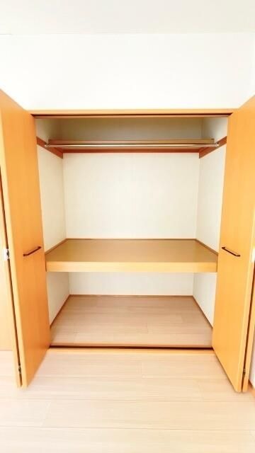 ��ʌ��������܎s��{��听���Q���ڂ̃e���X�n�E�X�̎��[