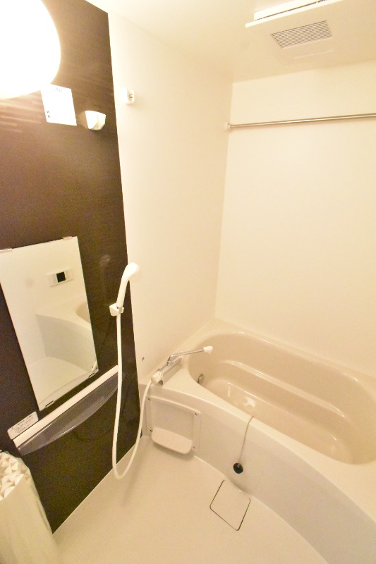 ��ʌ��������܎s���搼��{�R���ڂ̃A�p�[�g�̃o�X