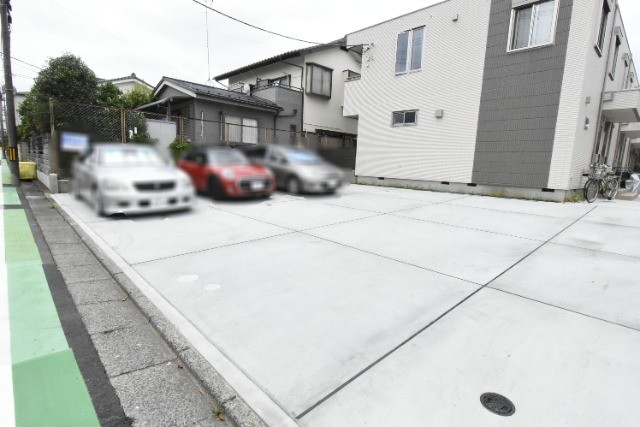 ��ʌ��������܎s��{��x�̓����R���ڂ̃}���V�����̒��ԏ�