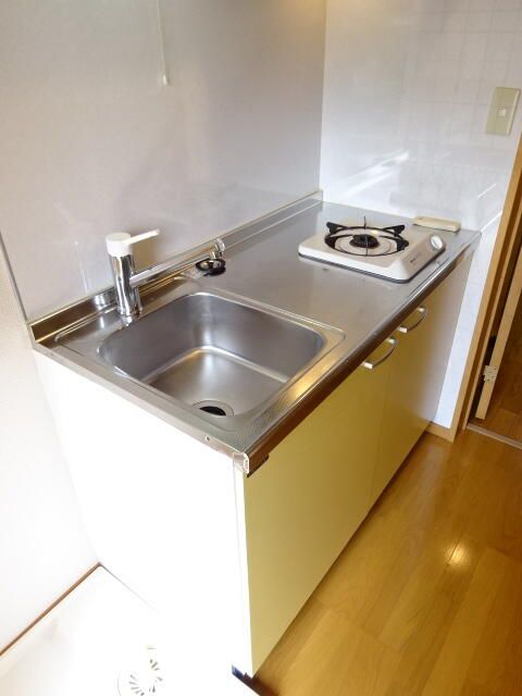 ��ʌ��������܎s����厚���؂̃A�p�[�g�̃L�b�`��