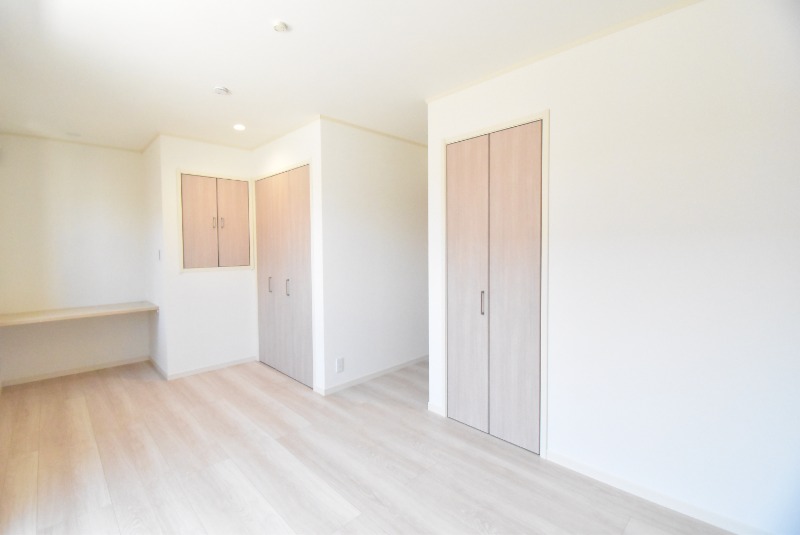 ��ʌ��������܎s�Y�a��哌�Q���ڂ̃e���X�n�E�X�̂��̑������E�X�y�[�X