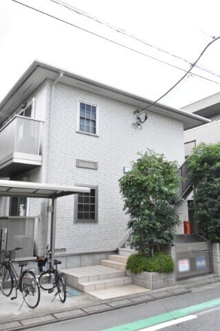 ��ʌ��������܎s��{��y�蒬�Q���ڂ̃A�p�[�g�̌����O��