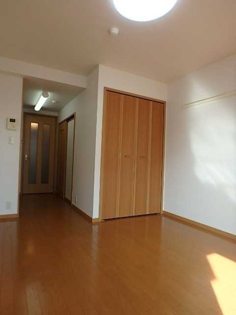 ��ʌ��������܎s��{��g�~���Q���ڂ̃}���V�����̂��̑������E�X�y�[�X