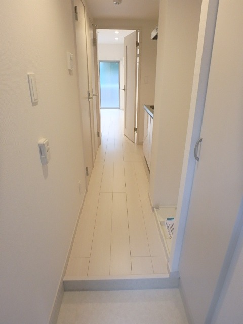 ��ʌ��������܎s��{����ؒ��S���ڂ̃}���V�����̌���