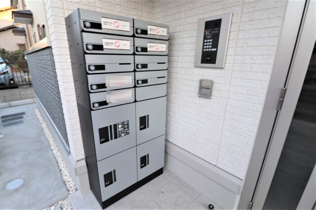 ��ʌ��z�J�s�����c���̃A�p�[�g�̂��̑�