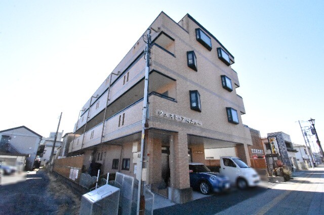 ��ʌ��������܎s��΋�{���Q���ڂ̃}���V�����̌����O��