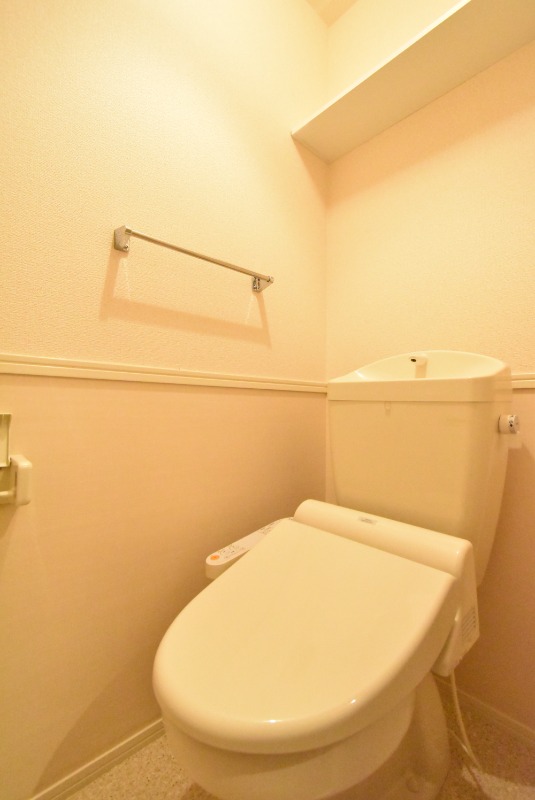 ��ʌ��z�J�s���z�J�Q���ڂ̃A�p�[�g�̃g�C��