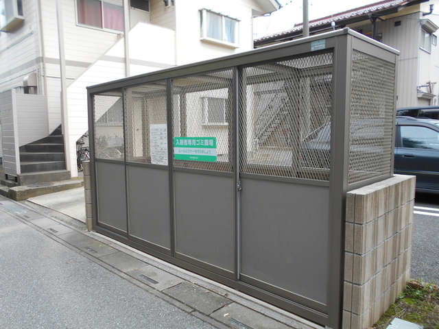 ��ʌ��z�J�s���z�J�Q���ڂ̃A�p�[�g�̂��̑�