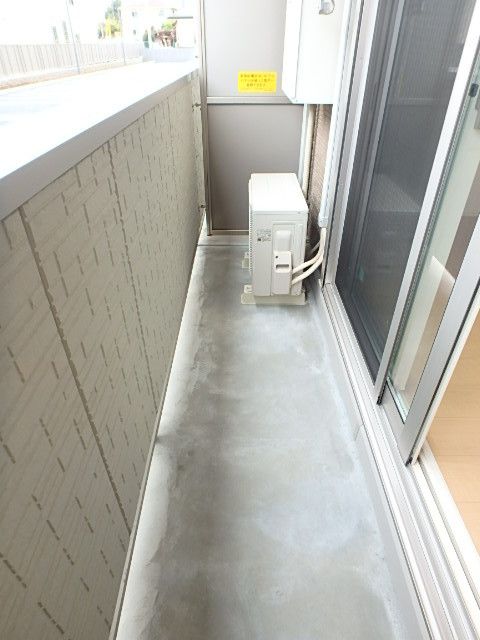 ��ʌ��������܎s�k��{�����̃A�p�[�g�̃o���R�j�[