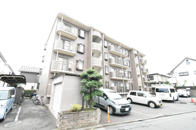 ��ʌ��������܎s�΋擌�Y�a�X����16-10�̃}���V�����̌����O��