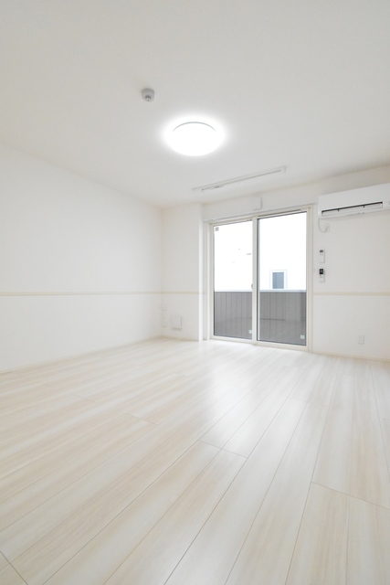 ��ʌ��������܎s�������a�c���Q���ڂ̃A�p�[�g�̋��ԁE���r���O