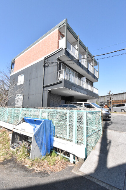 ��ʌ��������܎s�΋�厚���365-1�̃}���V�����̌����O��