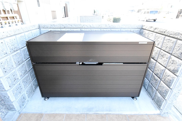 ��ʌ��������܎s�������a�c���Q���ڂ̃A�p�[�g�̂��̑�