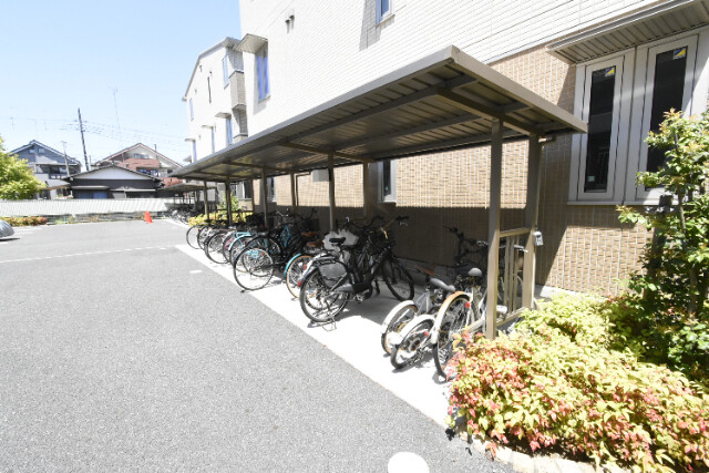 ��ʌ��������܎s�k��{�����̃A�p�[�g�̂��̑�