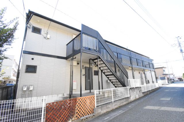 ��ʌ��������܎s�k����i���Q����1733-2�̃A�p�[�g�̌����O��