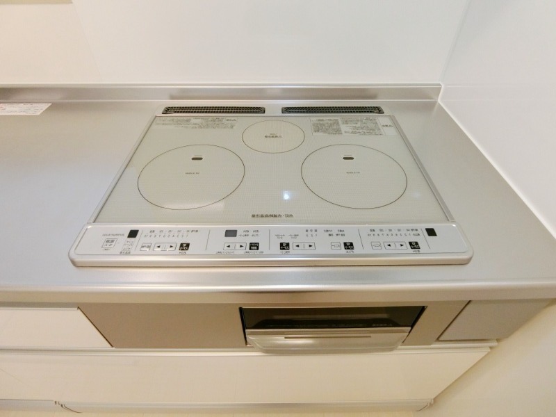 ��ʌ��������܎s������t���Q���ڂ̃A�p�[�g�̃L�b�`��