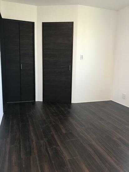 ��ʌ��������܎s�΋�����R���ڂ̃e���X�n�E�X�̂��̑�