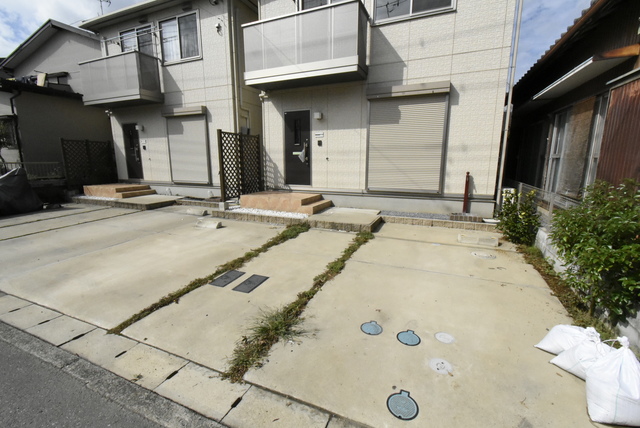 ��ʌ�����s�厚������̈�ˌ��Ă̒��ԏ�