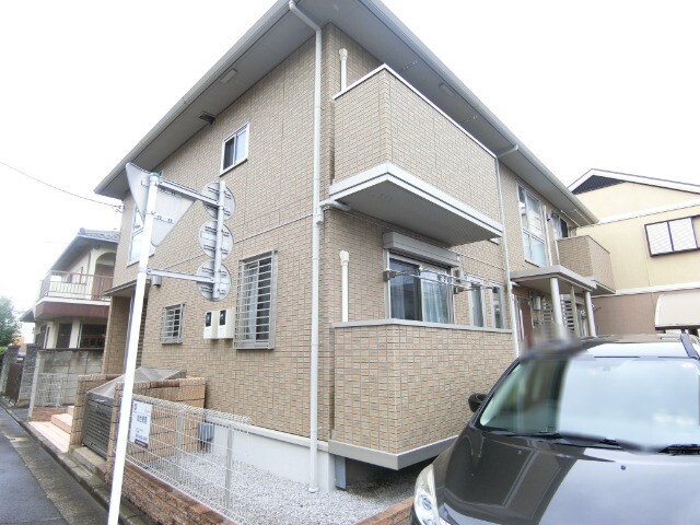 ��ʌ��������܎s�k��{�����Q���ڂ̃A�p�[�g�̌����O��