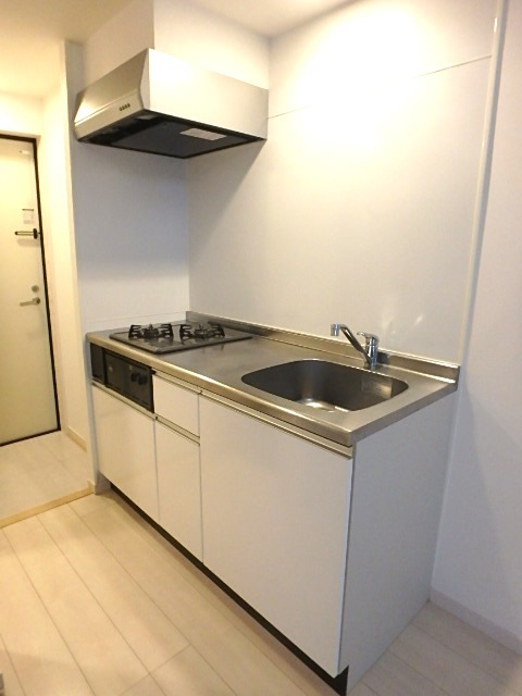 ��ʌ��������܎s�k�捡�H���̃A�p�[�g�̃L�b�`��