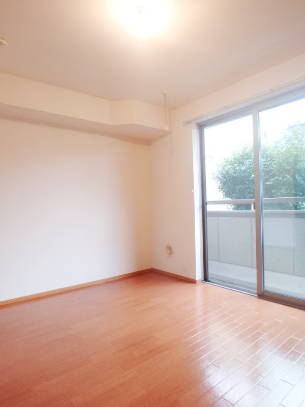 ��ʌ��������܎s�������J�R���ڂ̃}���V�����̋��ԁE���r���O