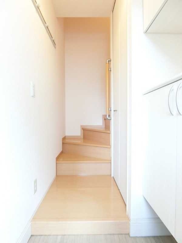 ��ʌ��������܎s�k��{�����Q���ڂ̃A�p�[�g�̌���