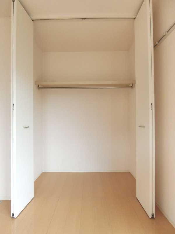 ��ʌ��������܎s�k��{�����Q���ڂ̃A�p�[�g�̎��[