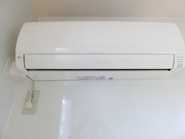 ��ʌ��������܎s�k��{�����Q���ڂ̃A�p�[�g�̂��̑��ݔ�