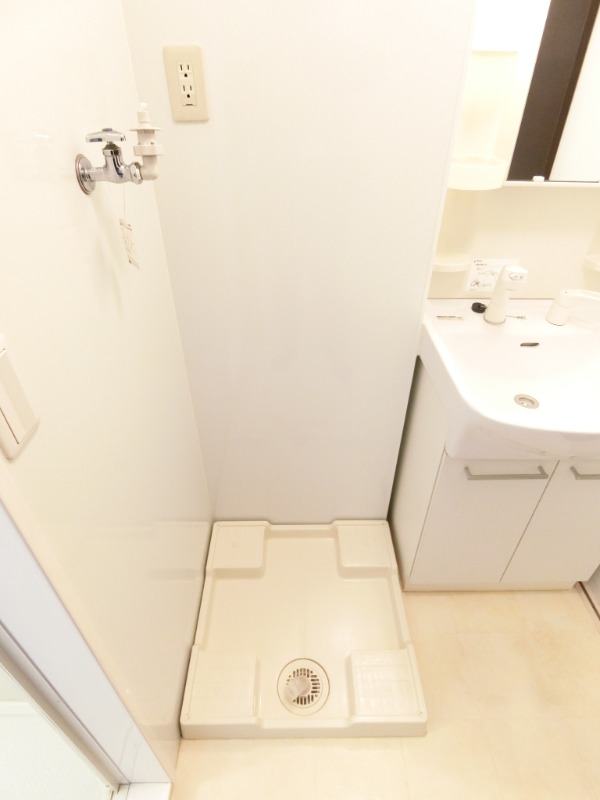 ��ʌ��������܎s�k��{�����Q���ڂ̃A�p�[�g�̂��̑�